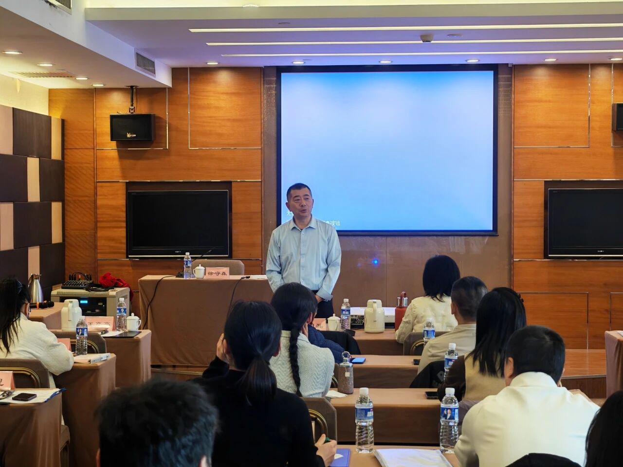 2025120817041765184655206063194.jpg 1.jpg