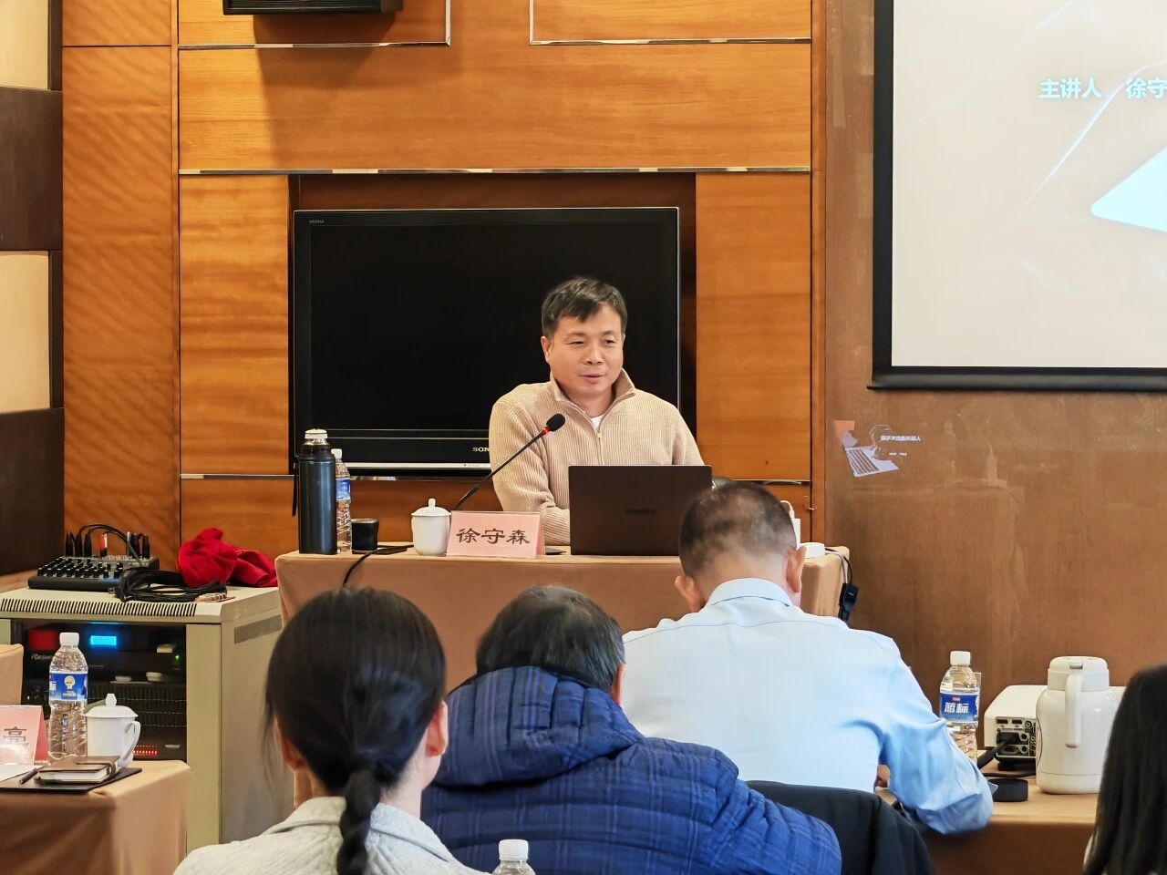 2025120817051765184753712078851.jpg 4.jpg